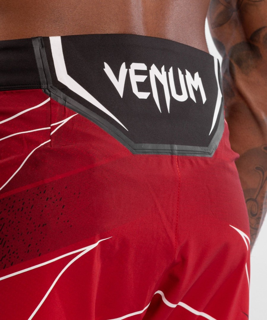 ufc venum authentic fight night miesten shortsit - lyhyt istuvuus - punainen
