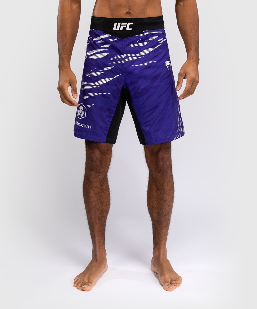 ufc fusion by venum authentic fight night miesten taistelushortsit - pitkä malli - violetti
