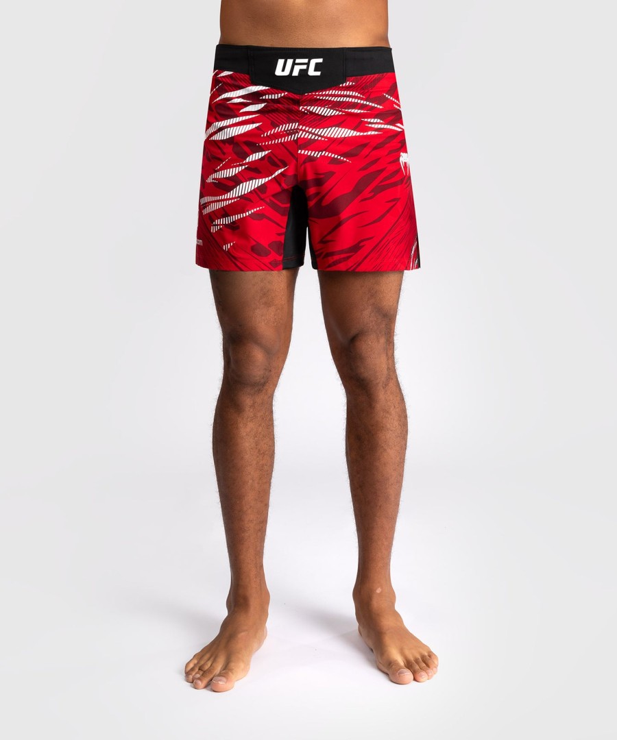 ufc fusion by venum authentic fight night miesten kamppailuhousut - lyhyt istuvuus - punainen