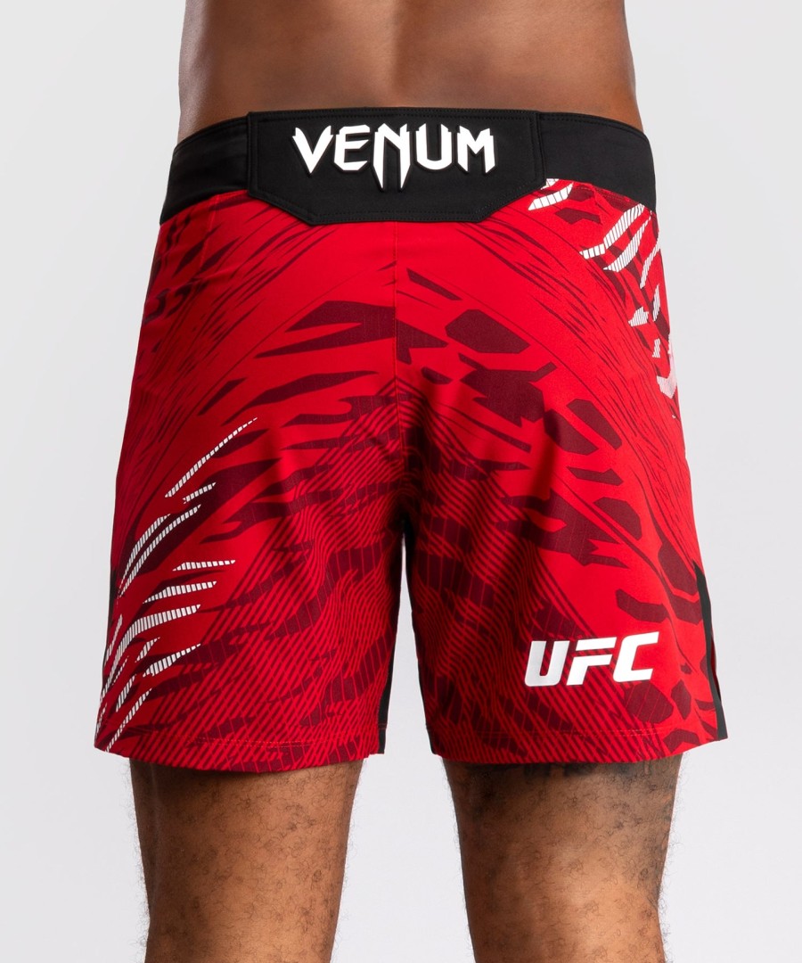 ufc fusion by venum authentic fight night miesten kamppailuhousut - lyhyt istuvuus - punainen