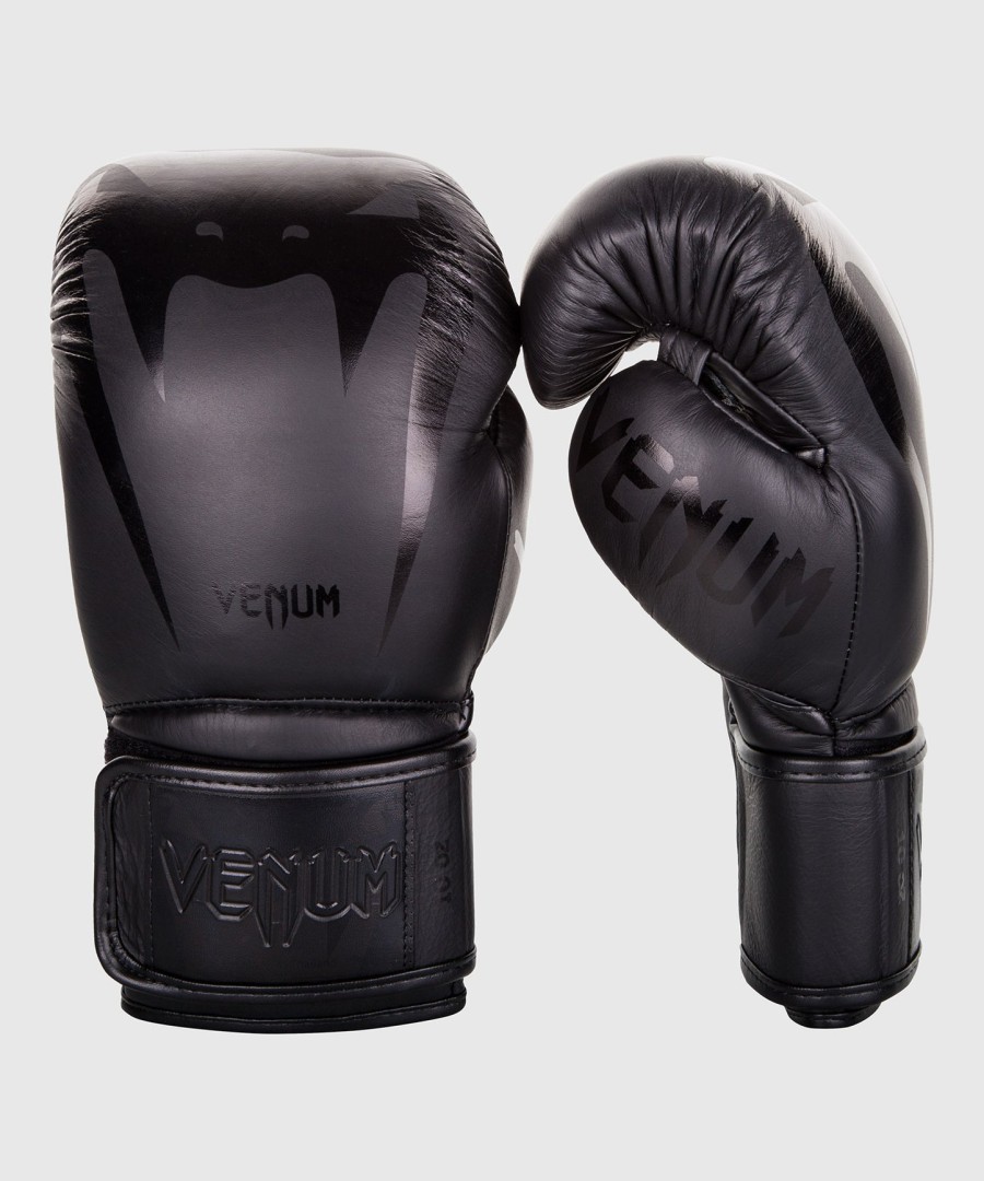 venum giant 3.0 nyrkkeilyhanskat - nappanahka - mustamusta