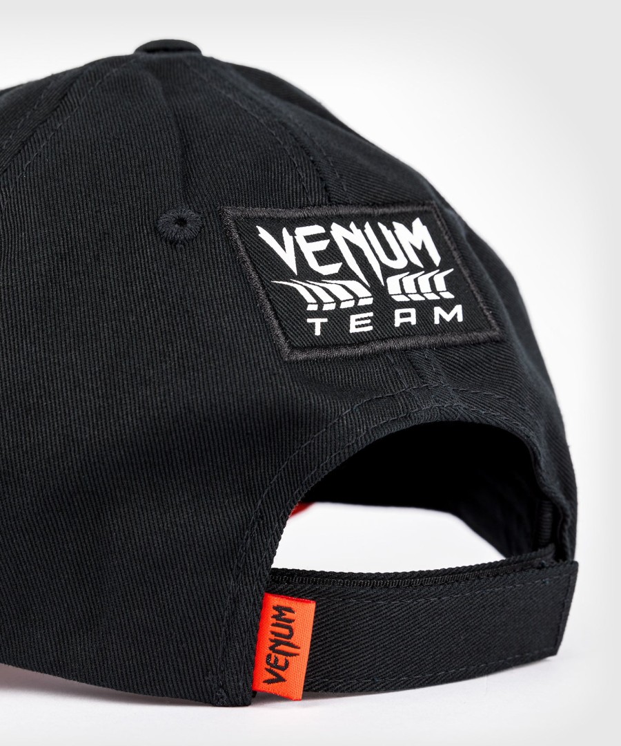 venum motorsport -lippis - syvänmusta