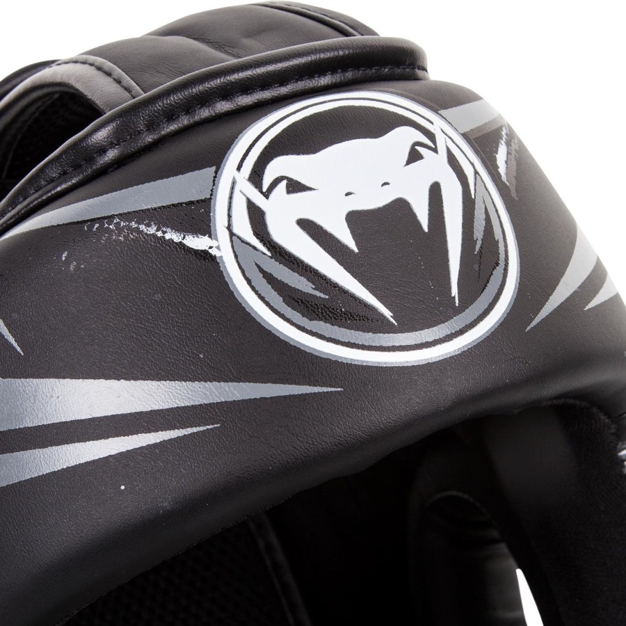 venum gladiator 3.0 päähine - mustavalkoinen