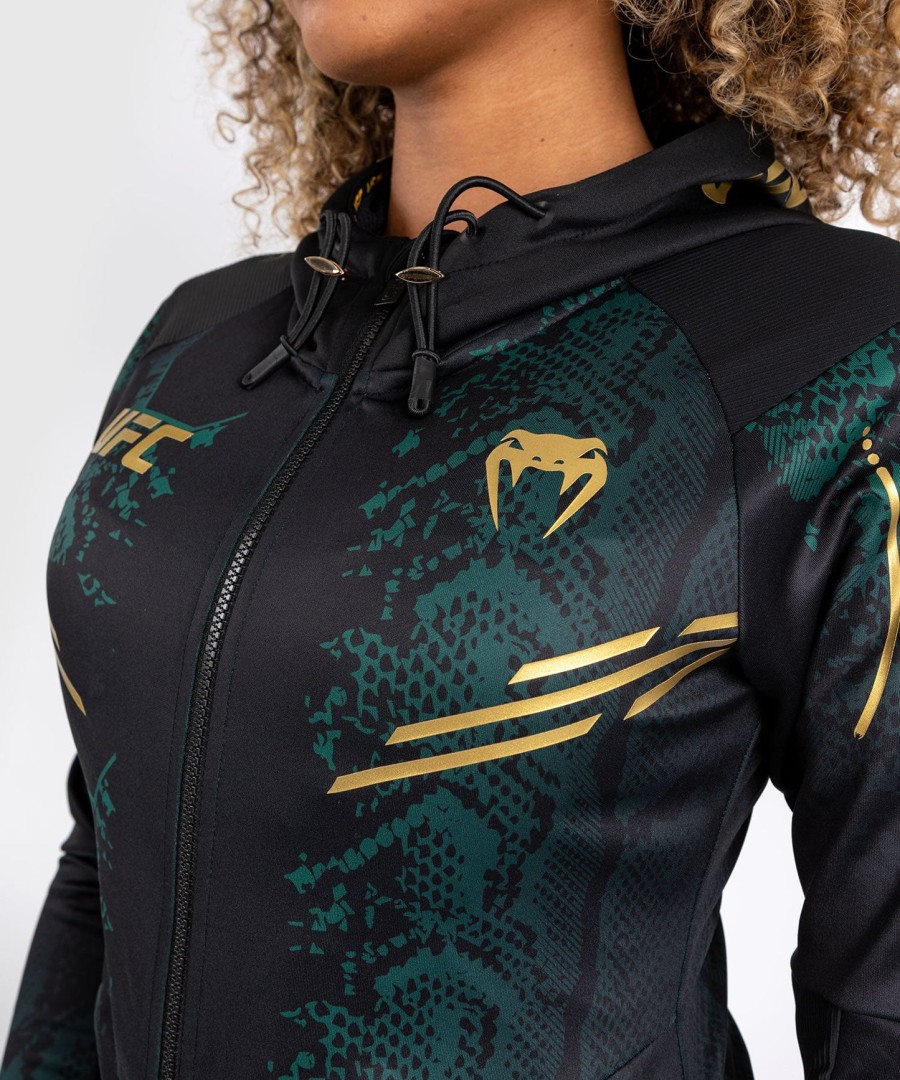 ufc adrenaline by venum authentic fight night naisten walkout huppari - emerald edition - vihreämustakulta