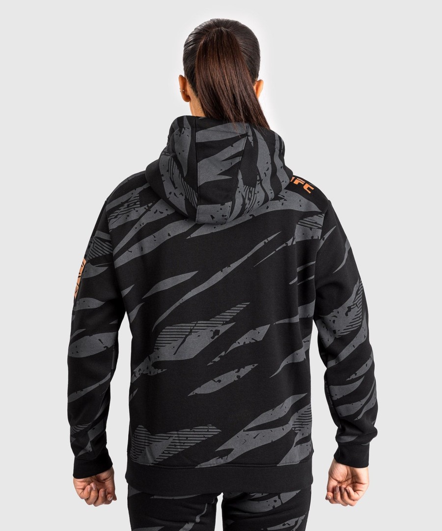 ufc adrenaline by venum fight week naisten huppari - urban camo