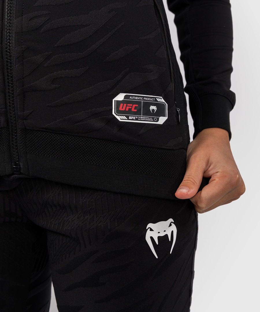 ufc fusion by venum authentic fight night naisten huppari - musta