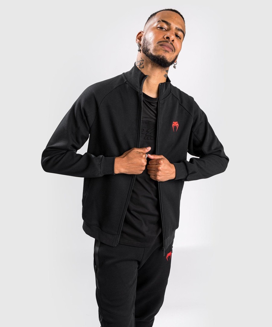 venum okinawa 3.0 verryttelytakki - mustapunainen
