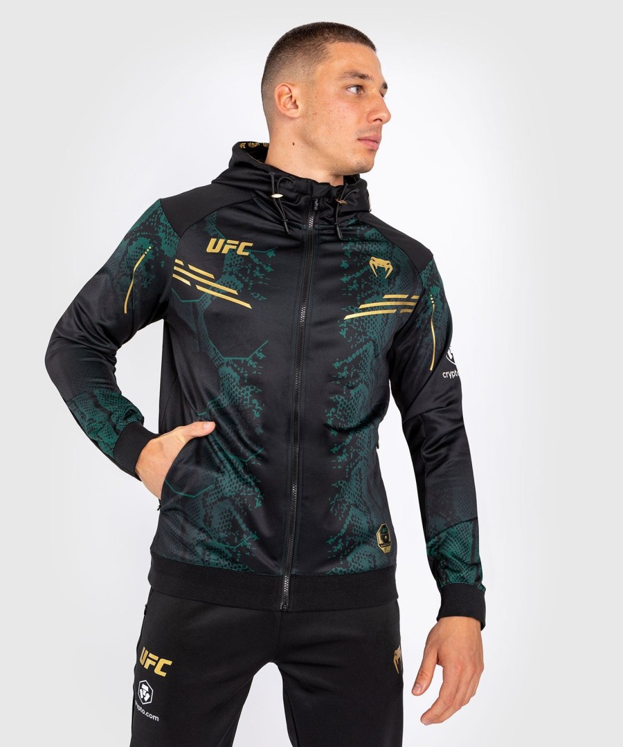 ufc adrenaline by venum authentic fight night miesten walkout huppari - emerald edition - vihreämustakulta