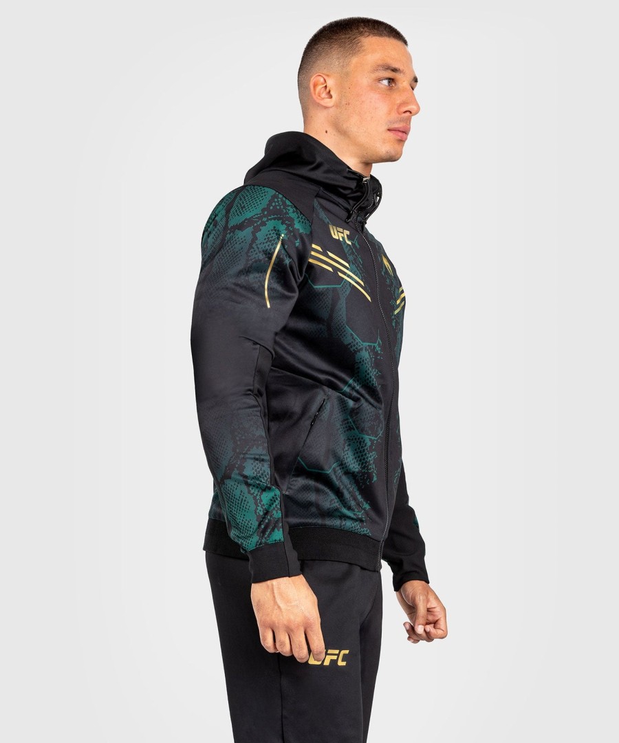 ufc adrenaline by venum authentic fight night miesten walkout huppari - emerald edition - vihreämustakulta