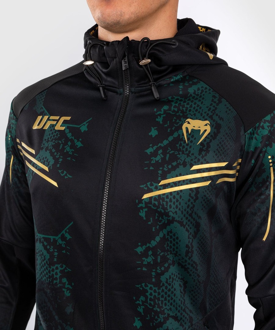 ufc adrenaline by venum authentic fight night miesten walkout huppari - emerald edition - vihreämustakulta