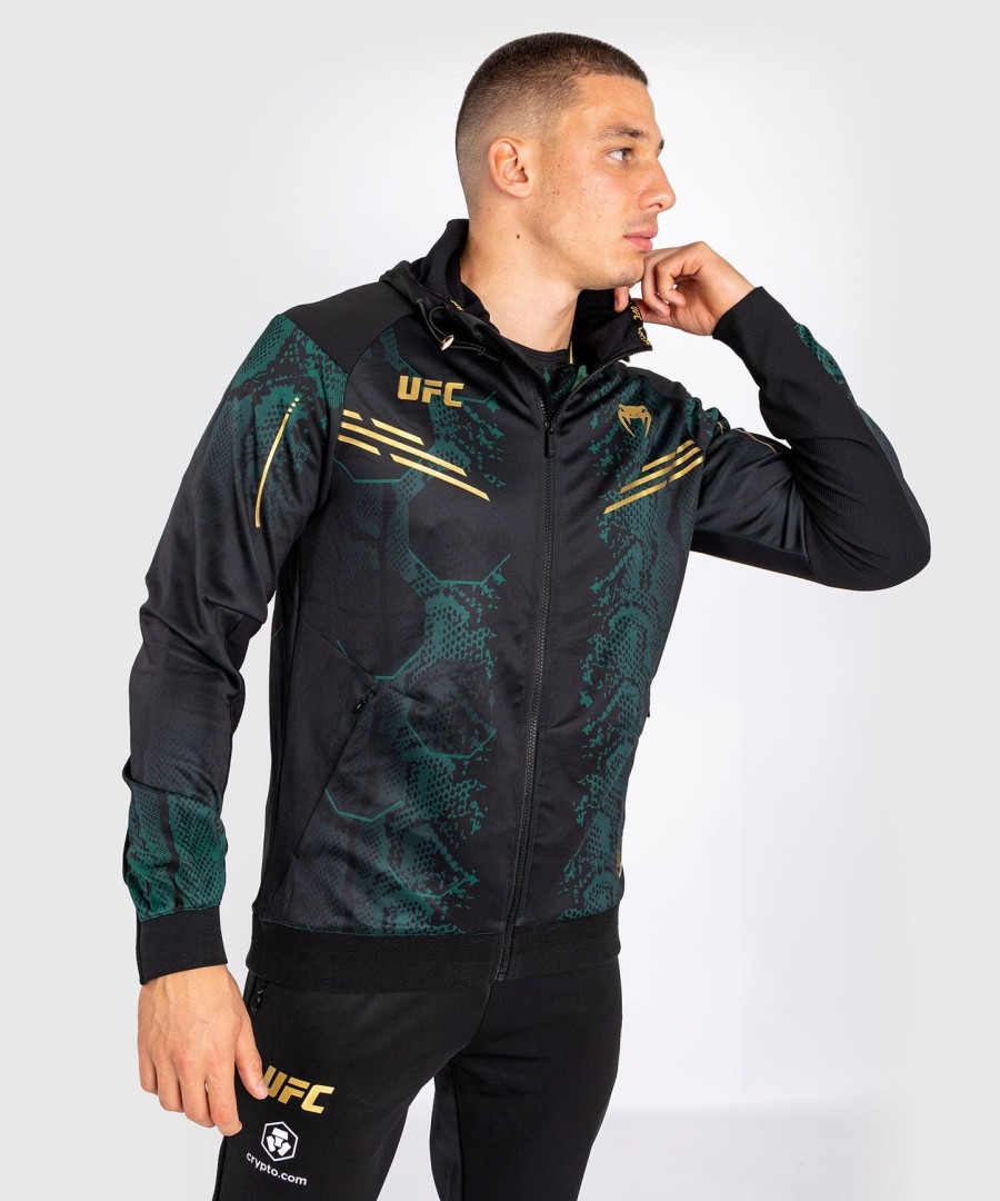 ufc adrenaline by venum authentic fight night miesten walkout huppari - emerald edition - vihreämustakulta