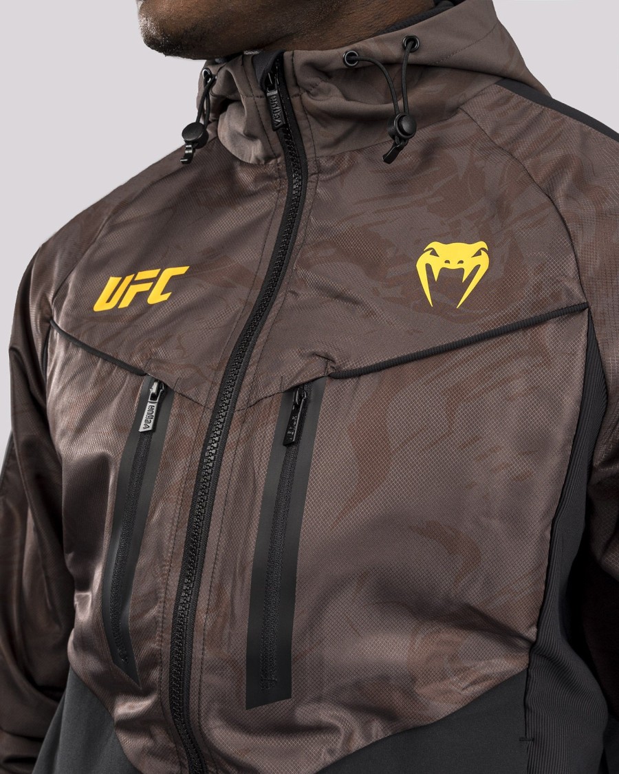 ufc fusion by venum fight week miesten vetoketjullinen huppari - ruskea