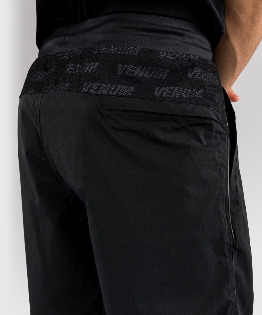 venum cargo light aero -collegehousut - musta