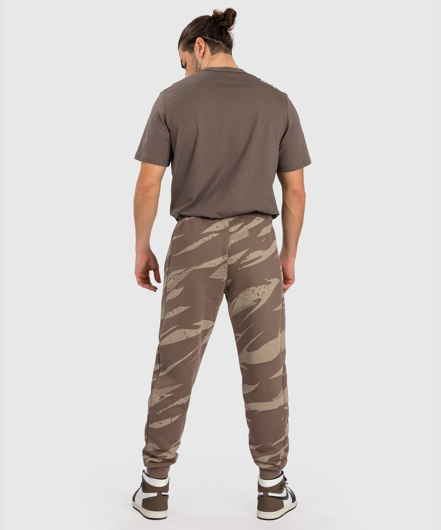 ufc adrenaline by venum fight week miesten housut - desert camo