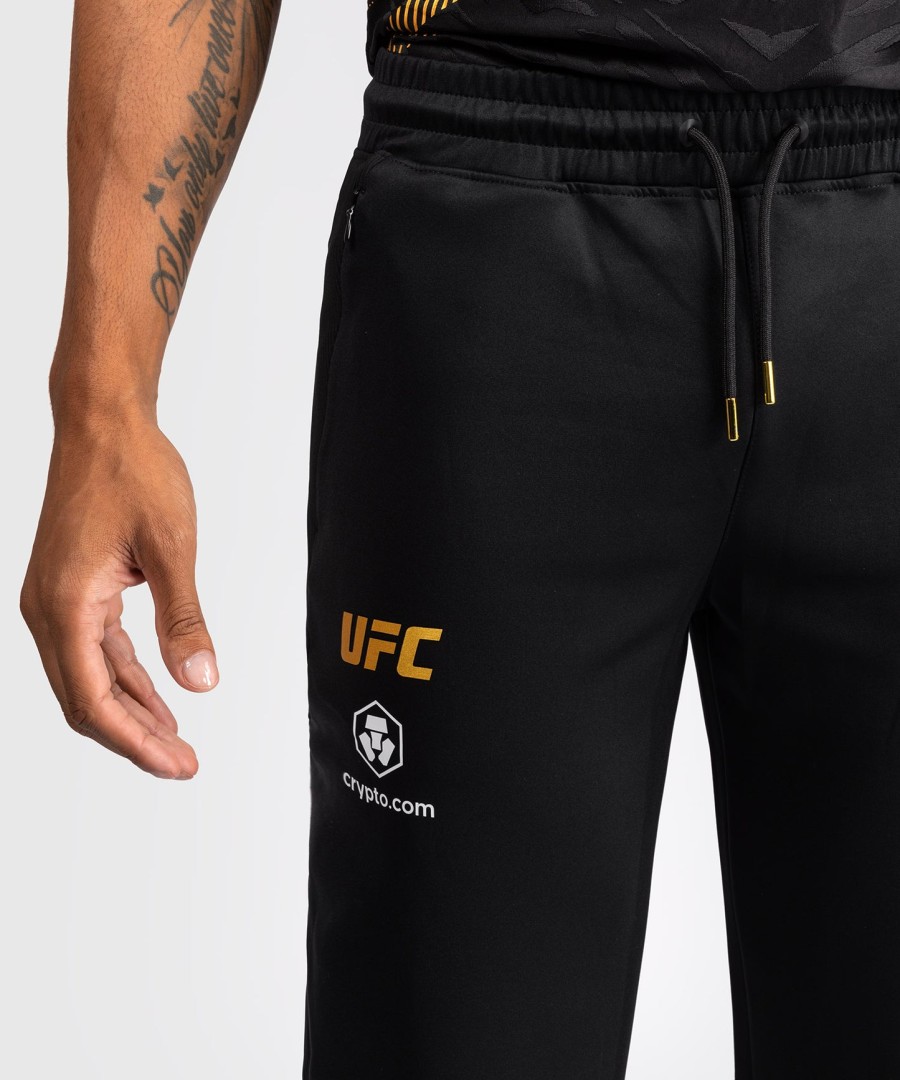 ufc fusion by venum authentic fight night miesten suoralahkeiset ulkoiluhousut - champion