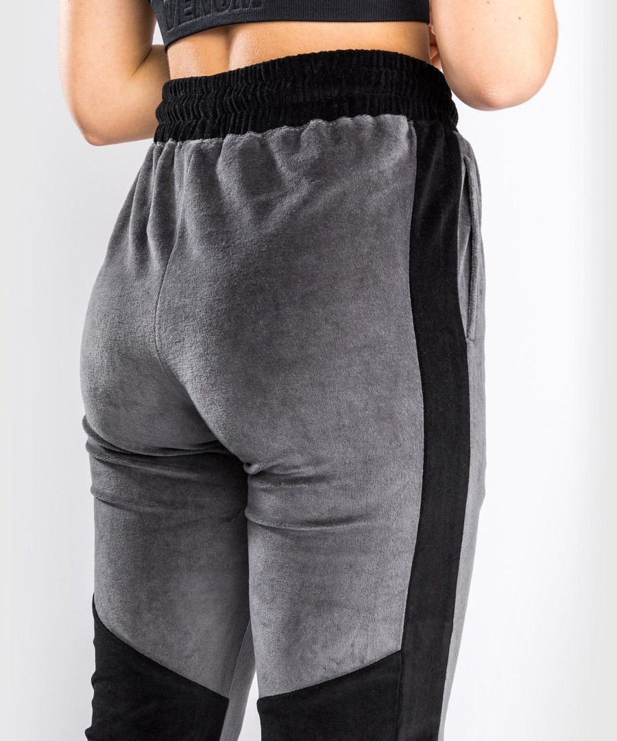 venum camoline 2.0 velvet joggers - naisten verryttelyhousut - harmaamusta