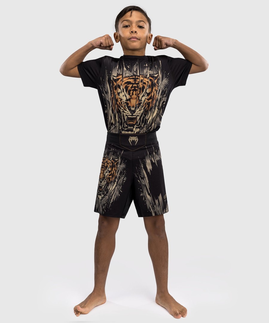 venum tiger lasten fight shortsit - mustaneonoranssi