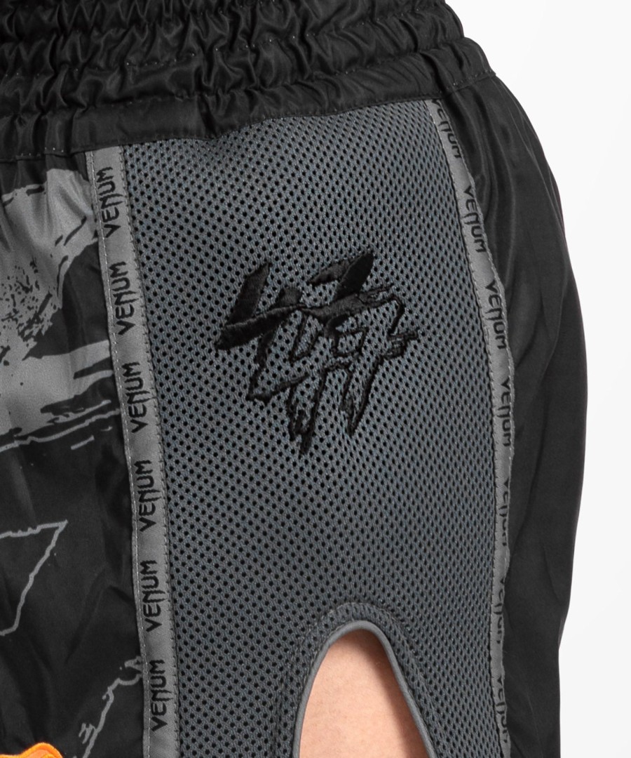 venum s47 muay thaï short - mustaoranssi