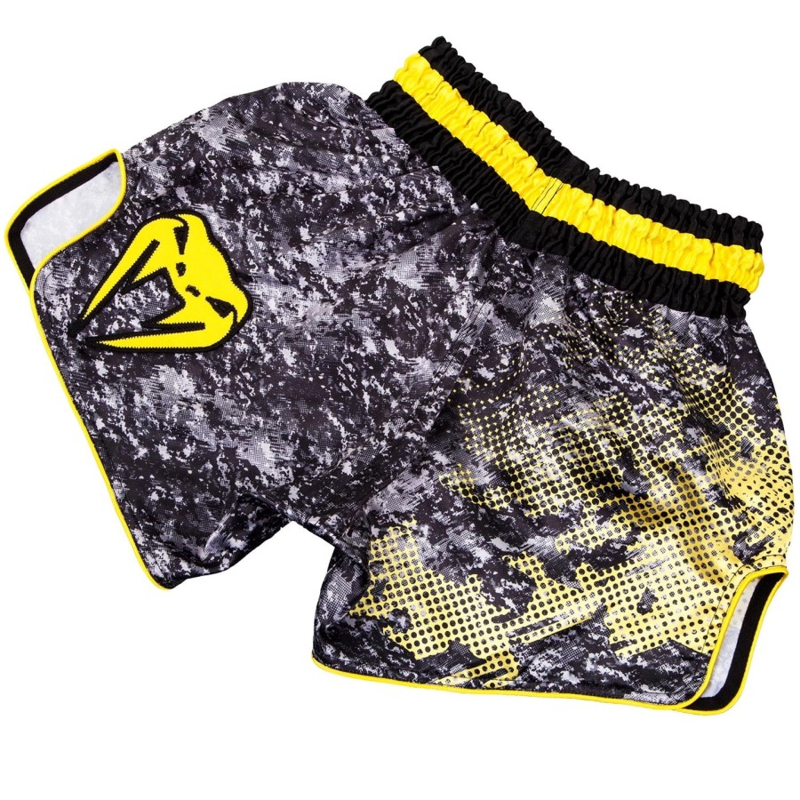 venum tramo muay thai -shortsit - mustakeltainen