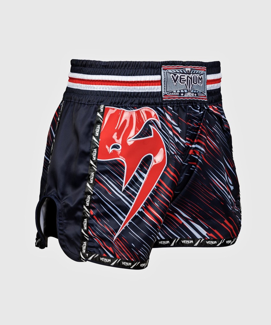 venum giant muay thai -shortsit - punainen