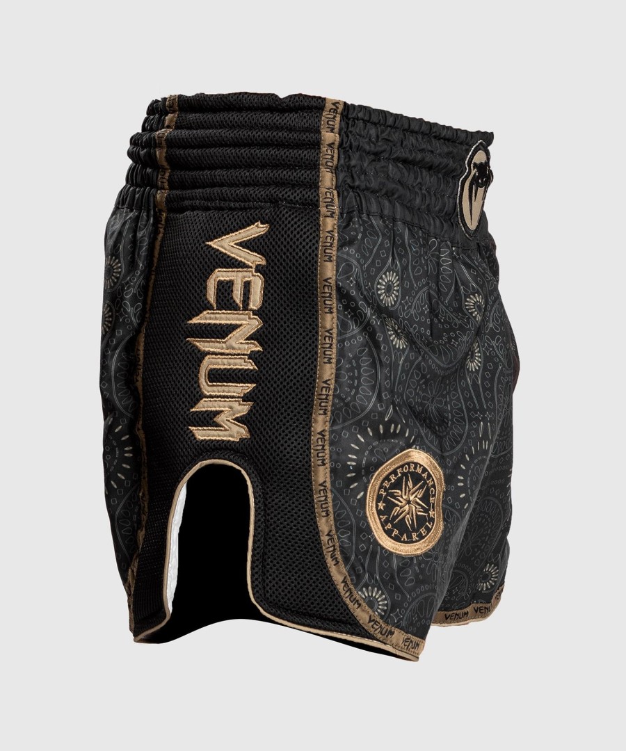venum santa muerte dark side - muay thai -shortsit - mustaruskea