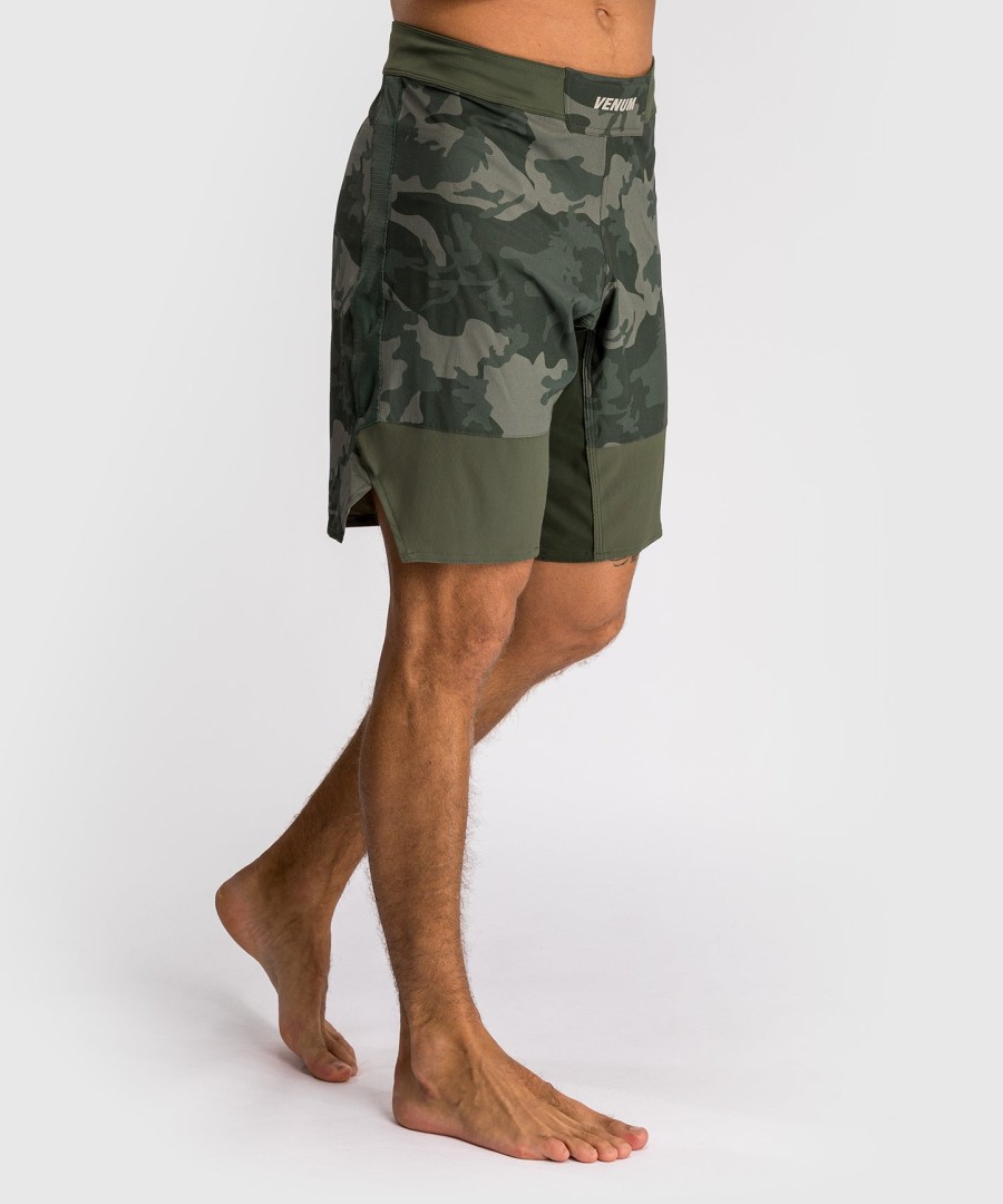 venum g-fit air miesten taistelushortsit - armeijan maastokuvio