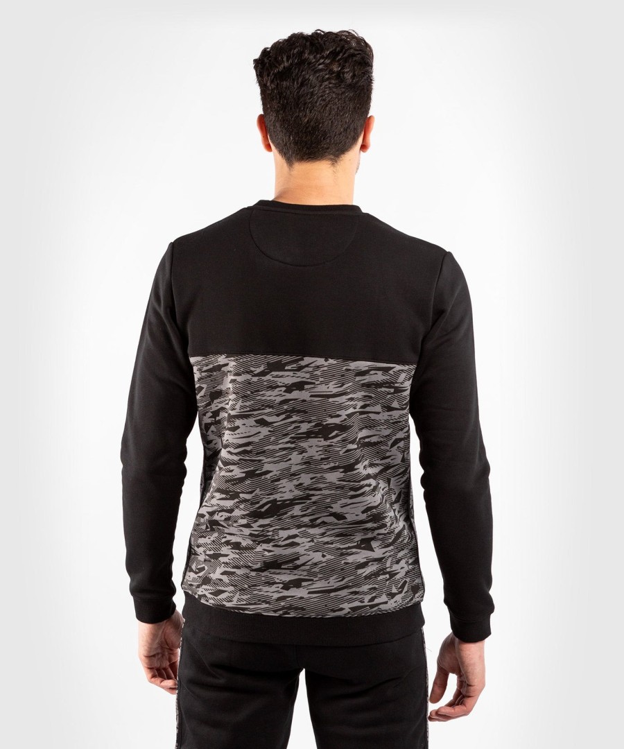 venum connect crewneck collegepaita - mustatumma camo