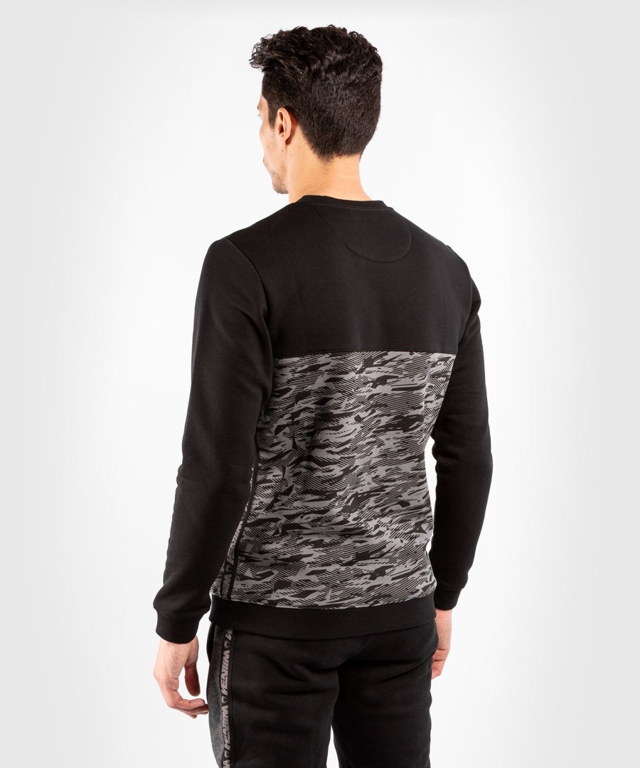 venum connect crewneck collegepaita - mustatumma camo