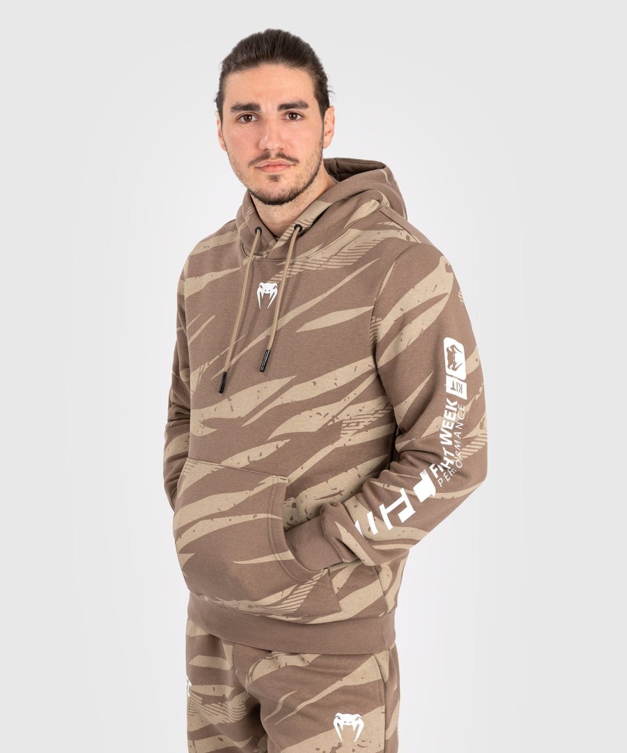 ufc adrenaline by venum fight week miesten huppari - aavikkomaastokuvio