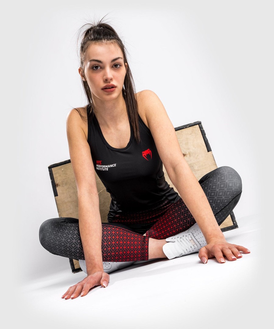 ufc venum performance institute dry tech -hihaton paita - naisille - mustapunainen