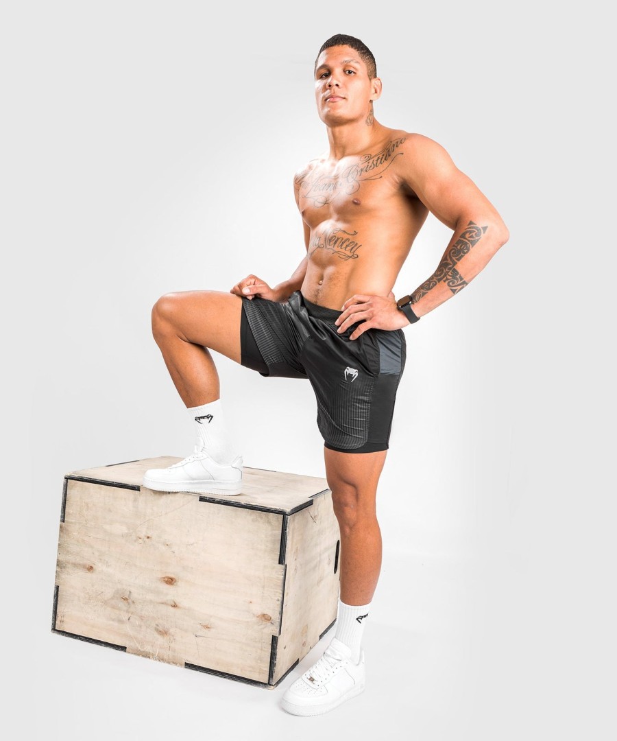 venum biomecha 2-in-1 harjoitusshortsit - mustaharmaa