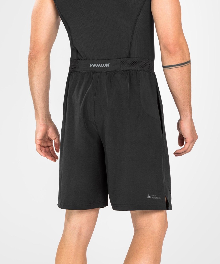 venum g-fit air -treenishortsit - musta