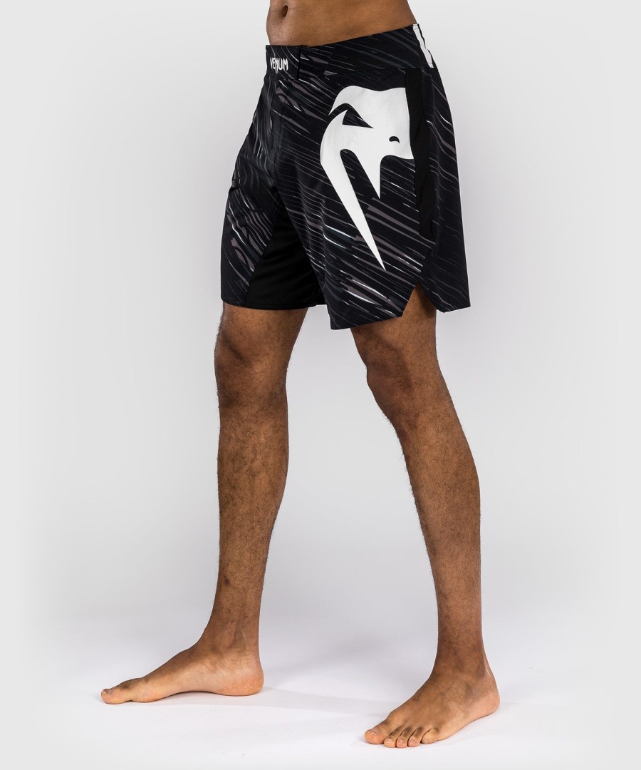 venum rapid light fight shortsit - mustamyrskynharmaa
