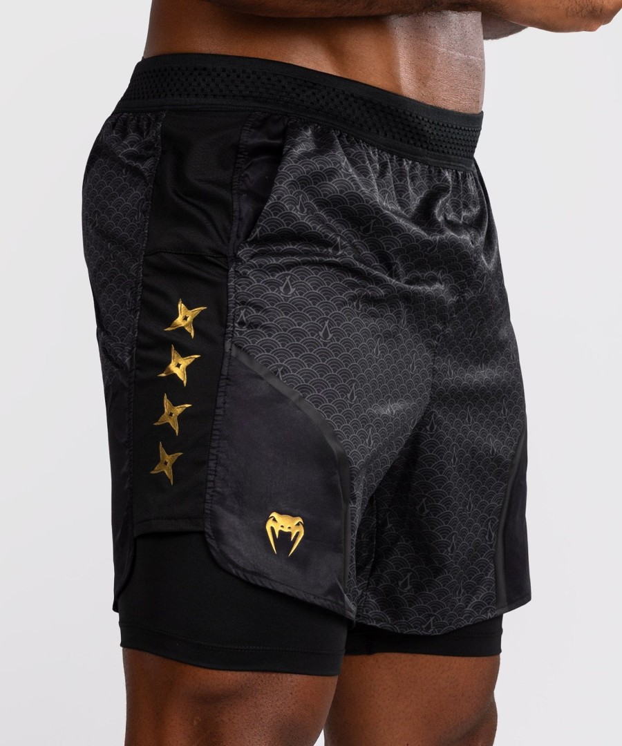 venum x assassin creed shadows -harjoitusshortsit - mustakulta