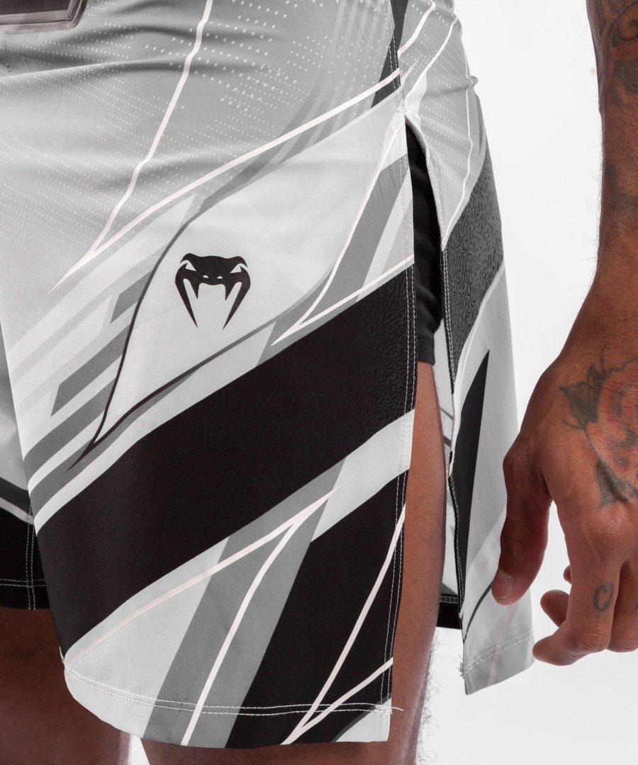 ufc venum authentic fight night miesten gladiator shortsit - valkoinen