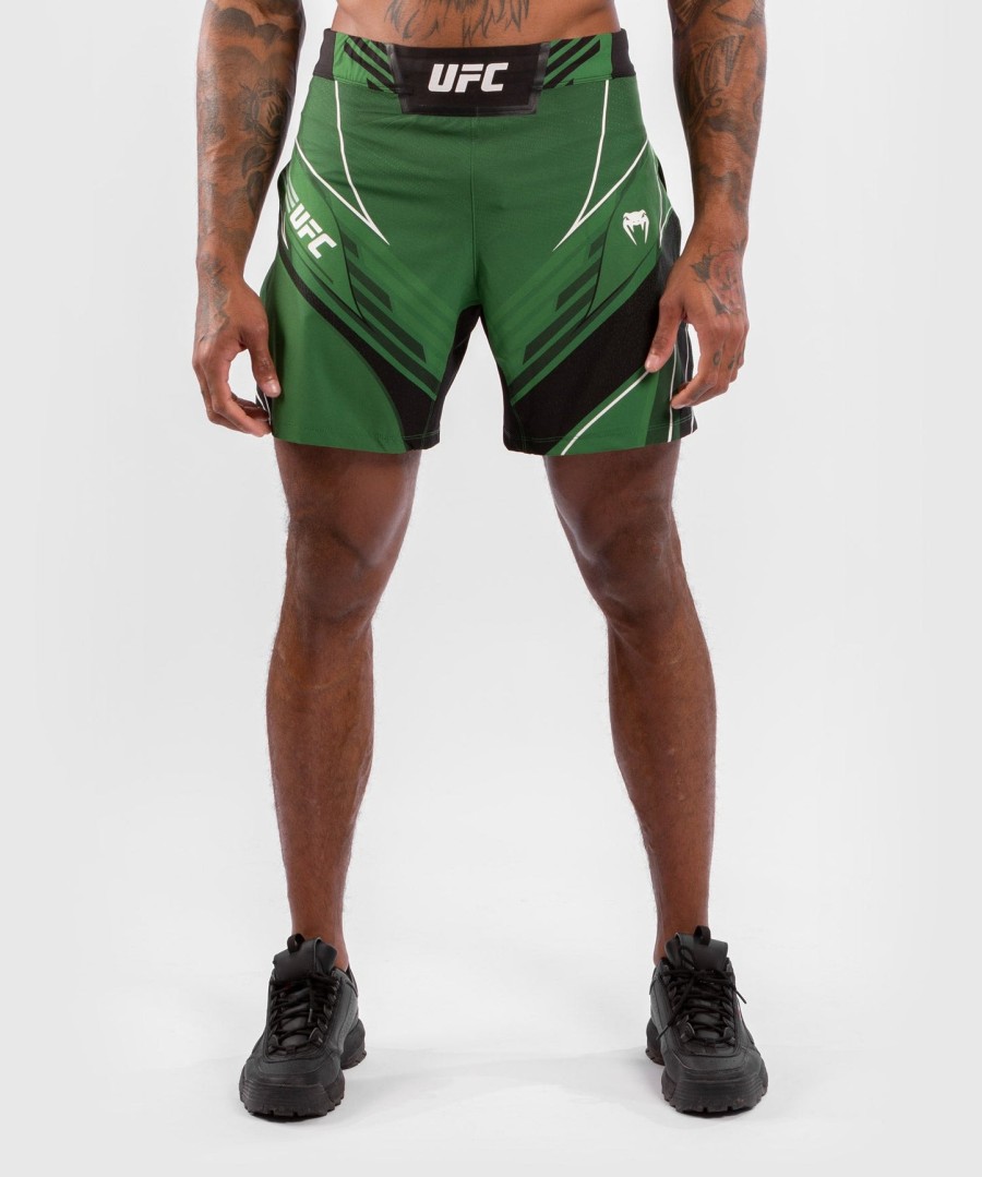 ufc venum authentic fight night miesten gladiator shortsit - vihreä