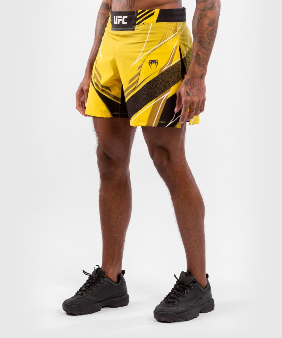 ufc venum authentic fight night miesten gladiator shortsit - keltainen