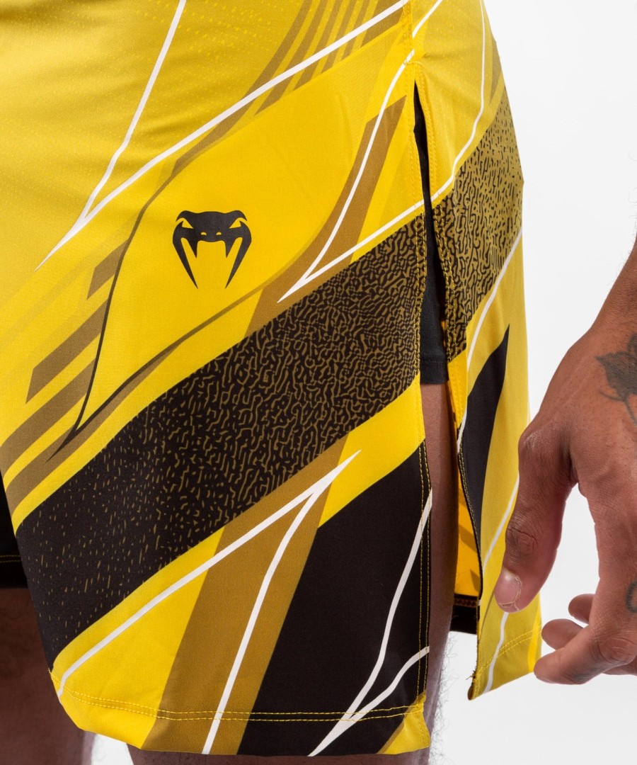 ufc venum authentic fight night miesten gladiator shortsit - keltainen