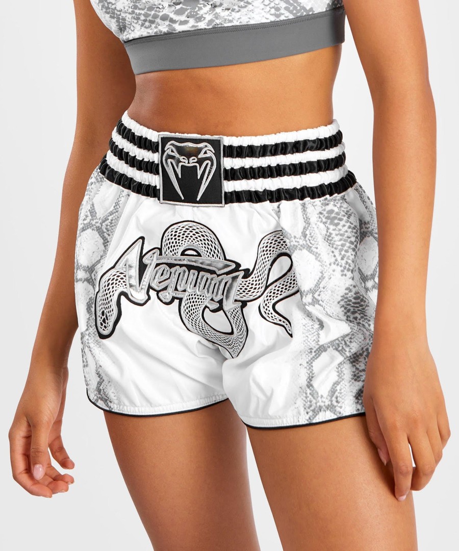 venum white snake -shortsit muay thaille naisille - valkoinen